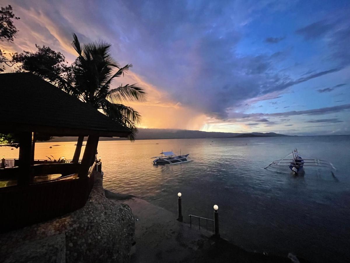 Magic Island Dive Resort Moalboal Zewnętrze zdjęcie